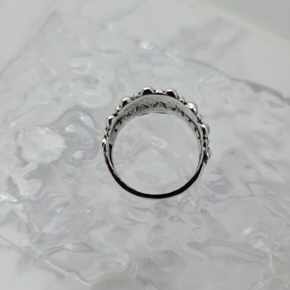 Brand New Silver Funny Design Ring Size: 7.5 US - Picture 4 of 9